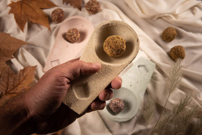 Sahumador Cemento Amarillo | Sagrada Madre